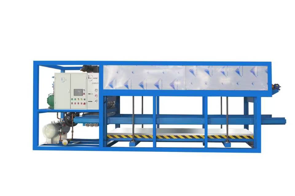 揭秘冰砖机的三大品类：直冷、透明冰、盐水